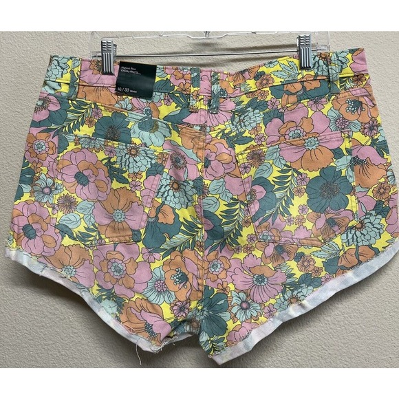 Wild Fable Highest Rise Shorts Women's Size 16 NEW never worn but tag removed - Picture 4 of 12